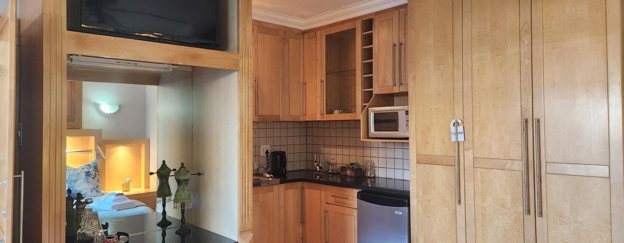 The Wooden Leg Guesthouse クレインモンド エクステリア 写真