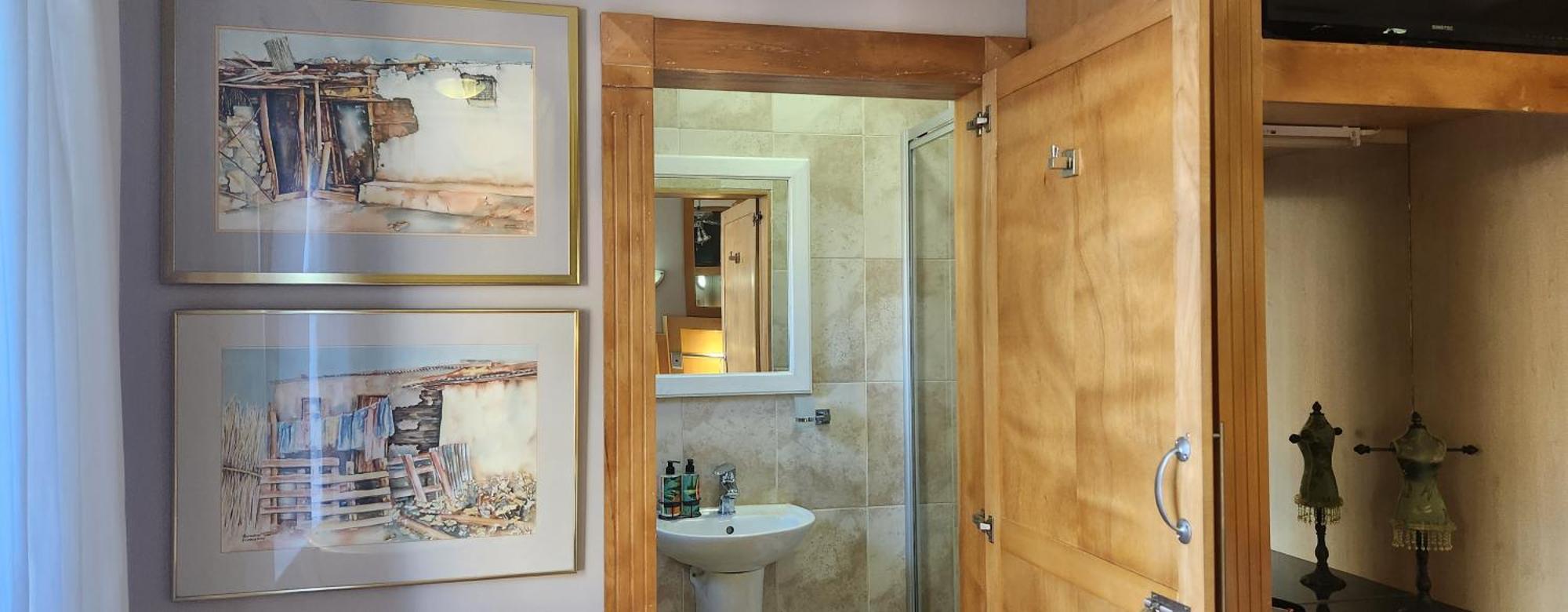 The Wooden Leg Guesthouse クレインモンド エクステリア 写真